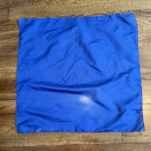 Vintage 60s/70s Durlacher & Co blue nylon chiffon square scarf - Picture 3 of 5